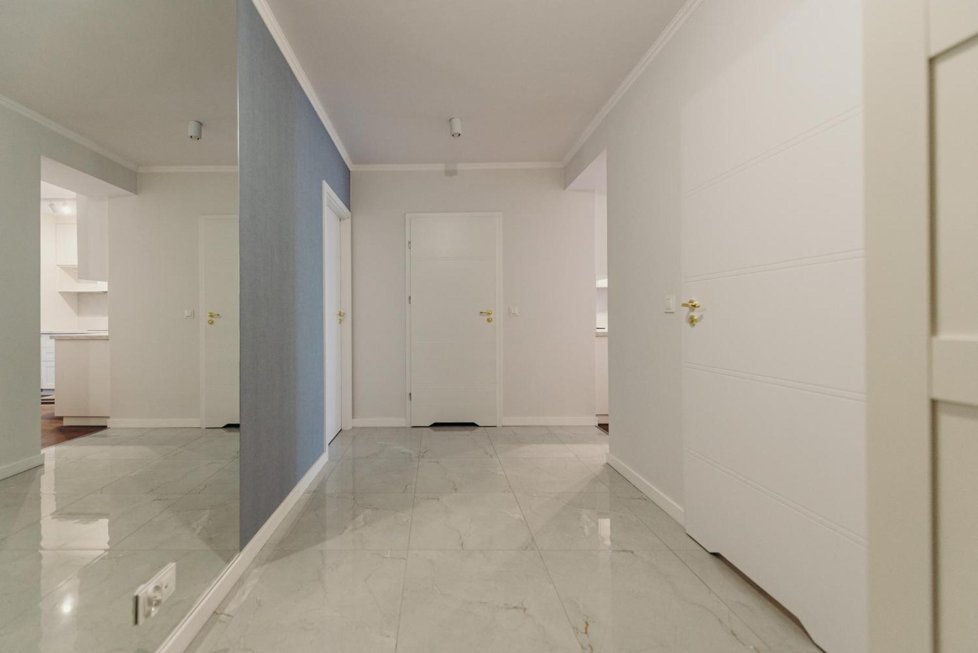 3 Bedrooms Premium Bella Blue For 8 Guests With Ac And Free Out Side Parking Ряшів Екстер'єр фото