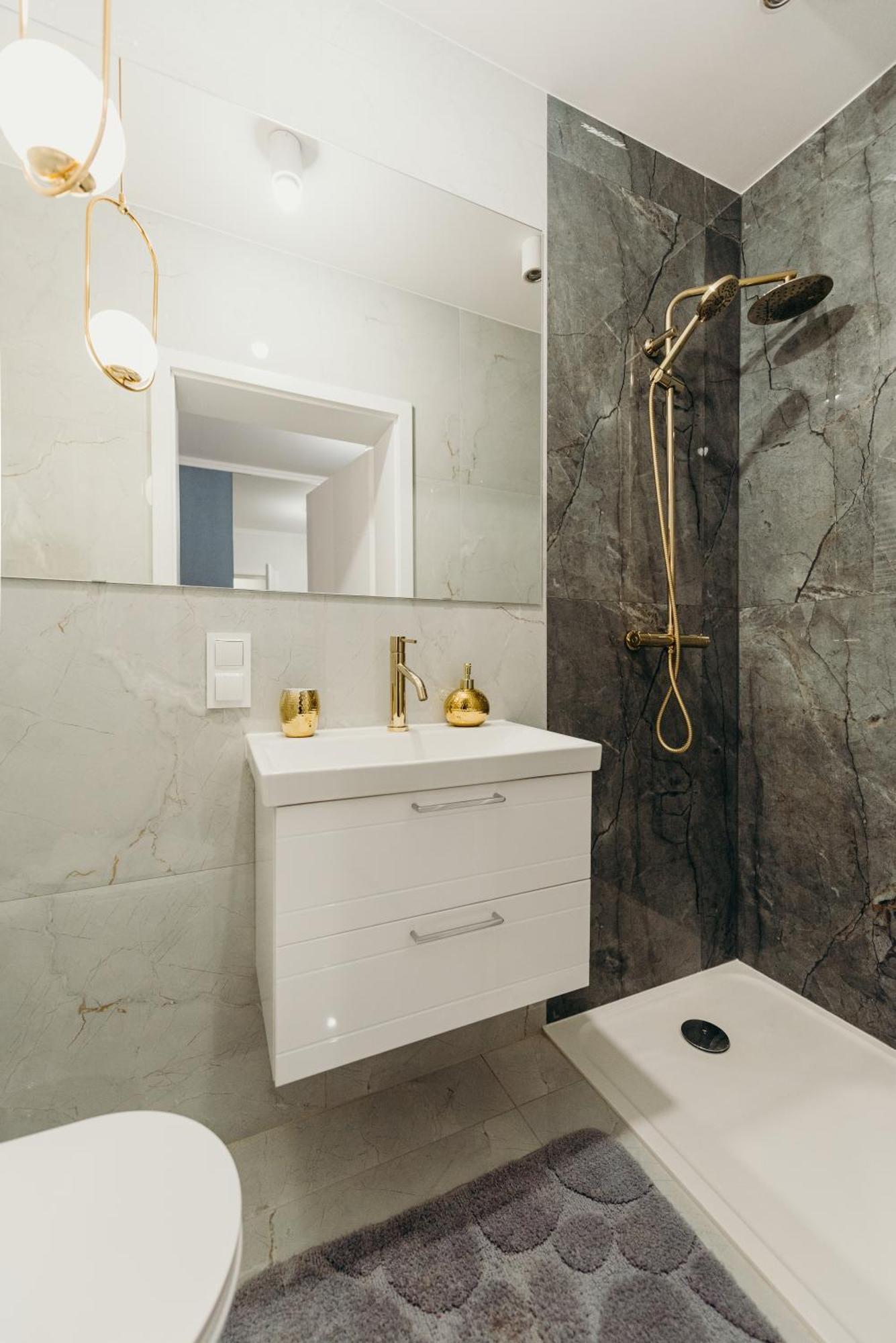 3 Bedrooms Premium Bella Blue For 8 Guests With Ac And Free Out Side Parking Ряшів Екстер'єр фото